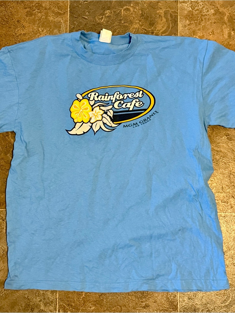 VINTAGE RAINFOREST CAFE TEE